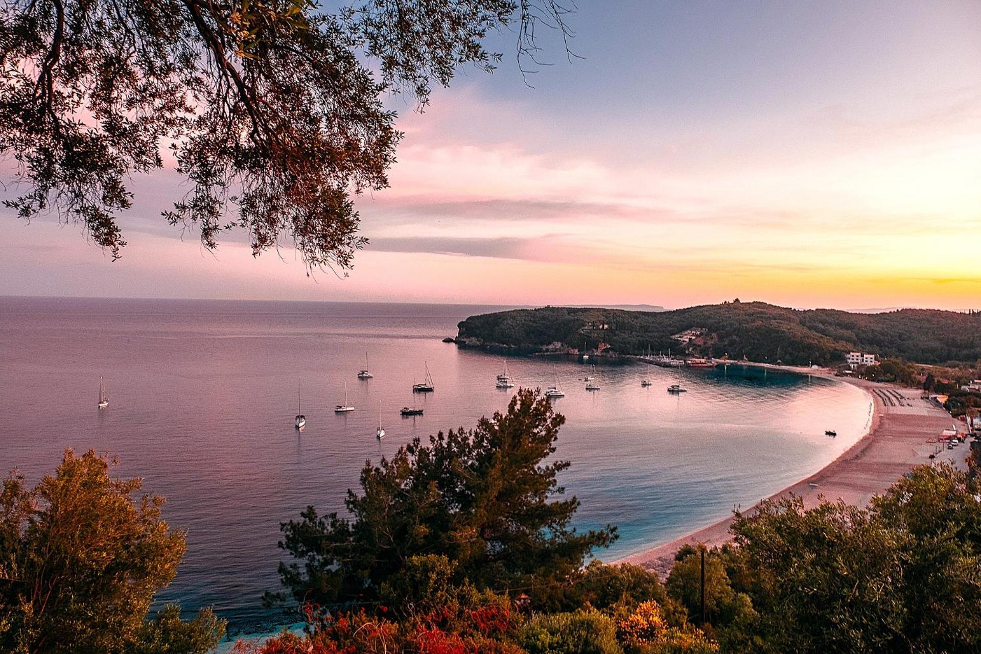 Valtos View Apartment Parga Exterior photo